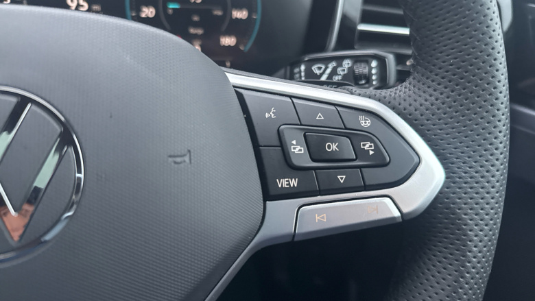 Volkswagen Touareg 3.0 V6 TDI 4Motion 286 Black Edition 5dr Tip Auto Diesel Estate